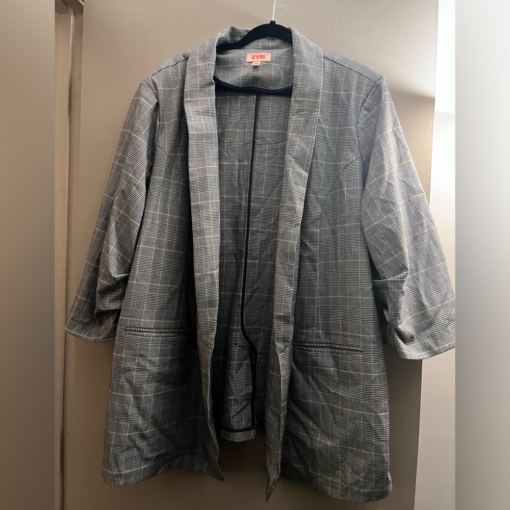 Kohls Evri open front gray plaid blazer